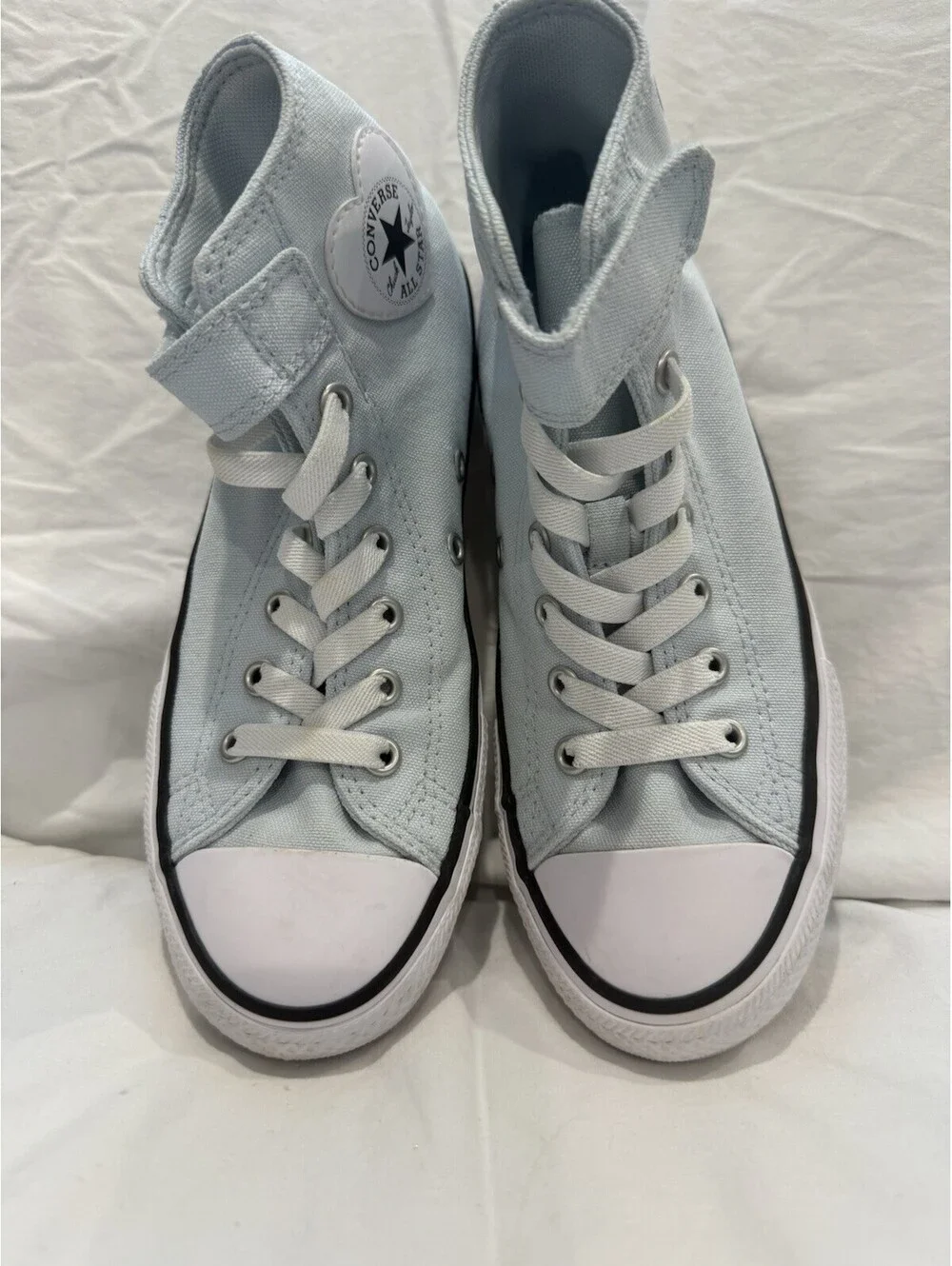 Converse Chuck Taylor All Star Heart Patch High Tops - Girls Size 2.5 Y